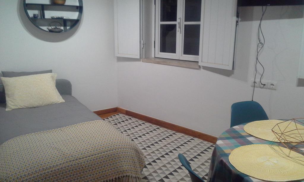 Chezvous Apartments Lisbona Esterno foto