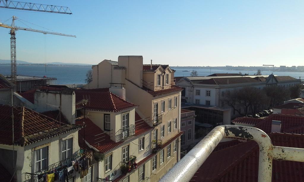 Chezvous Apartments Lisbona Esterno foto