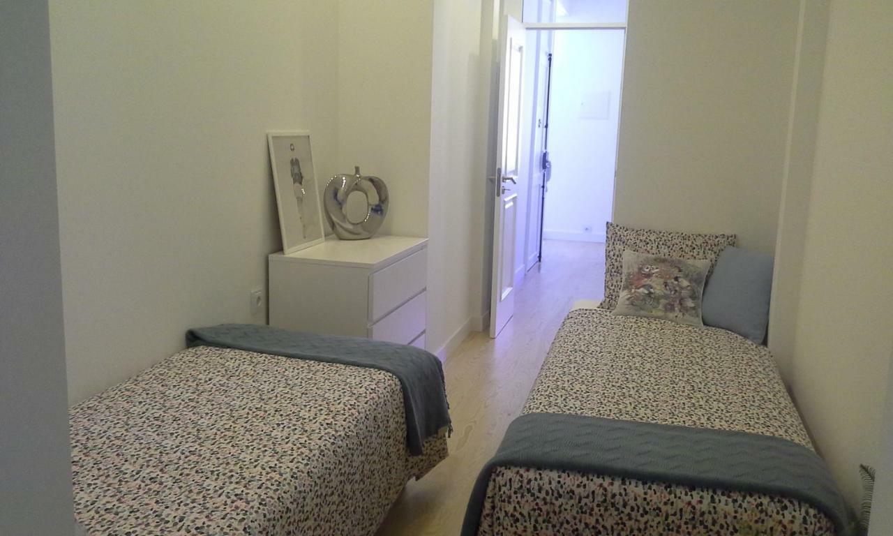 Chezvous Apartments Lisbona Esterno foto